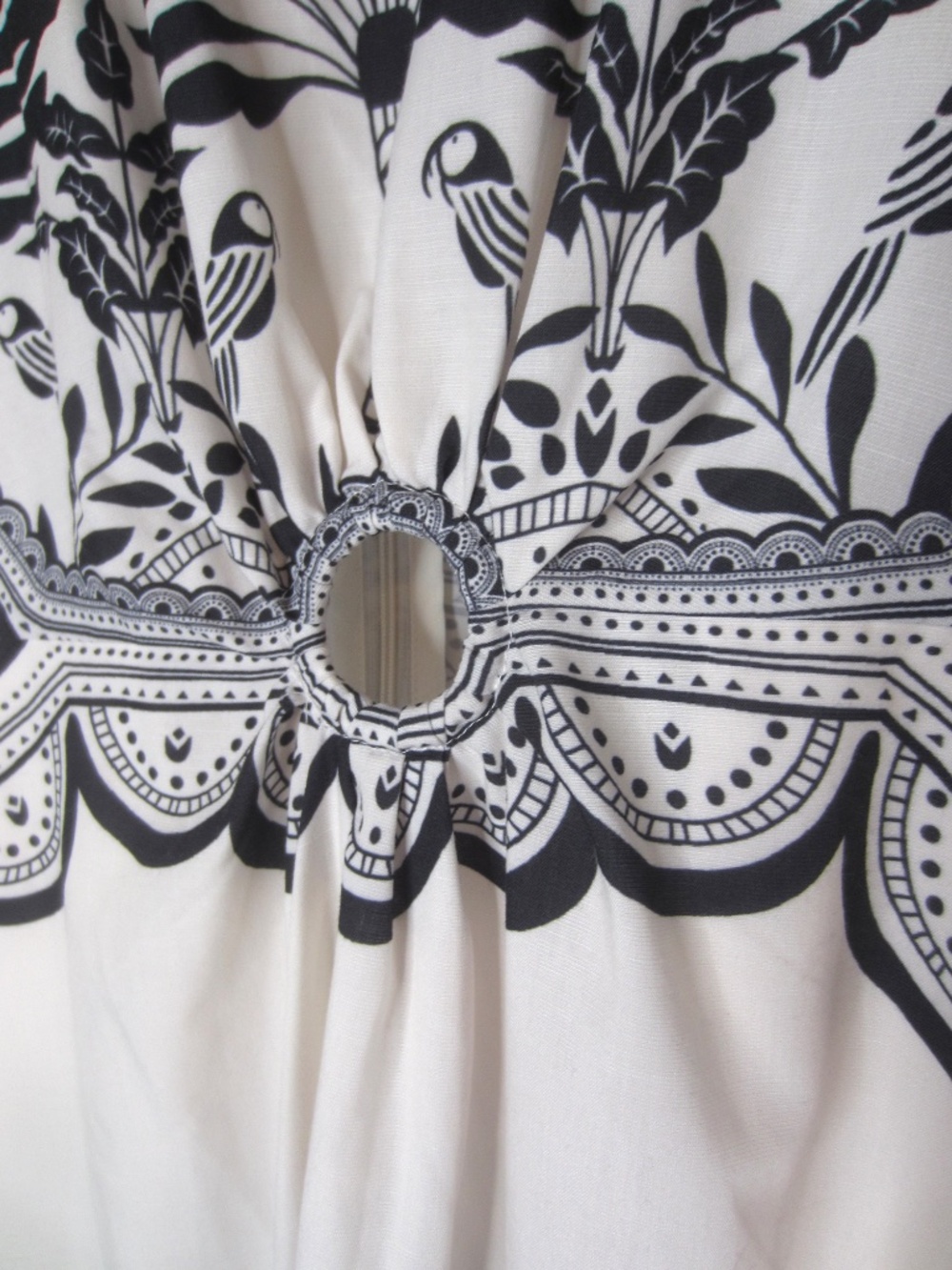 Commense Palm Print cut out cream midi dress - Size Medium - Picture 4 of 11